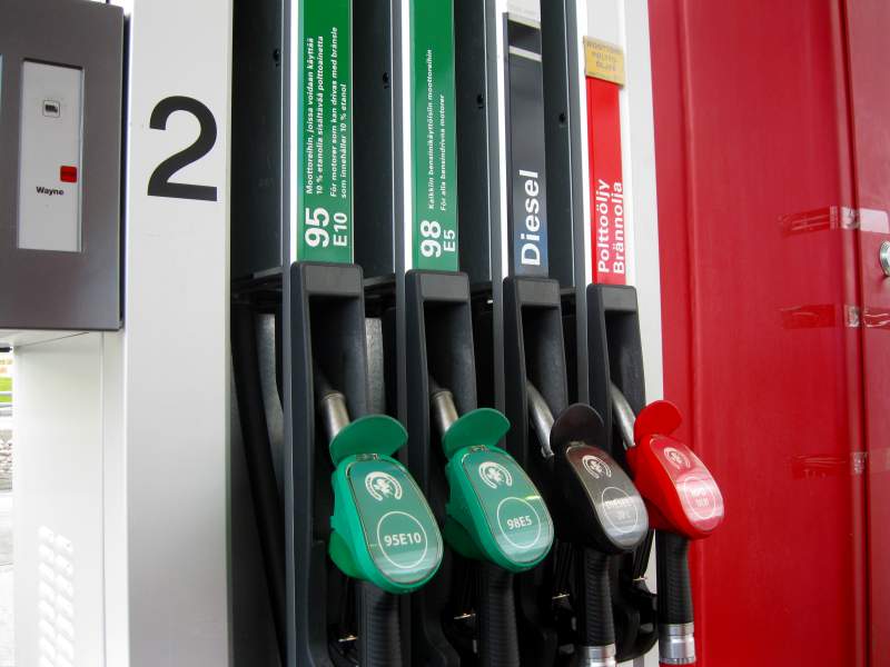 UK fuel prices near record high