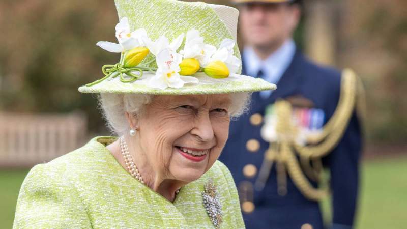 Queen Returns To Her Royal Duties Just Four Days After Prince Philip’s Death