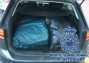 Five arrests after drugs found in rented cars in Malaga bound for Germany