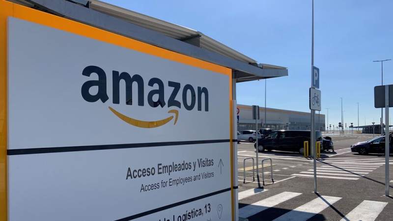 Amazon believed to be looking to cut an estimated 10,000 employees