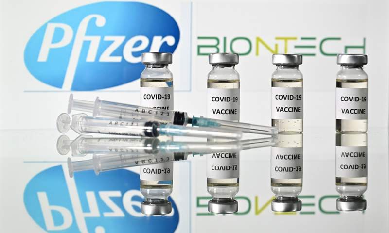 Pfizer: "Third dose protects against Omicron variant"