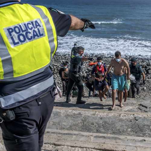 Canary Islands Judge Passes Order To Allow Illegal Immigrants To Fly To Mainland Spain
