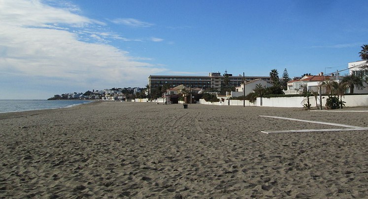 Mayor Of Mijas Announces Plan To Cure Beach Erosion In La Cala