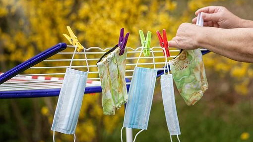 Health Experts Now Telling People To Wear TWO Masks