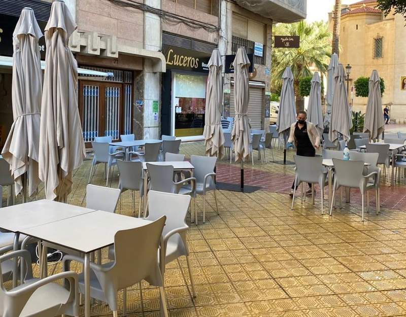 Hospitality sector on Spain's Costa Blanca demands extended opening hours