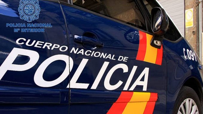 Alicante police arrest two wanted Albanian and French fugitives