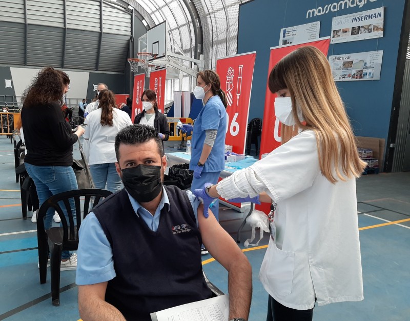 Catalonia Starts To Innoculate The Guardia Civil And National Police With The Moderna Vaccine