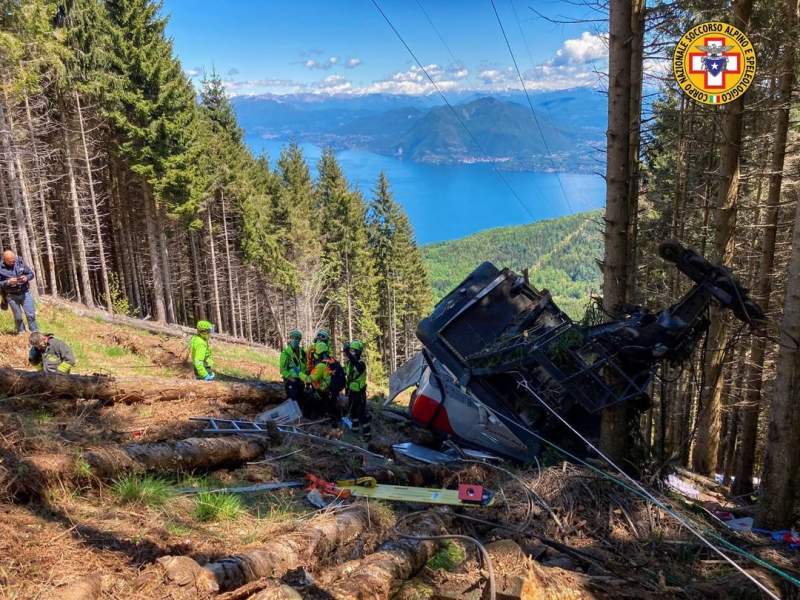 Cable Car Falls On Italian Mountain Killing At Least Nine People