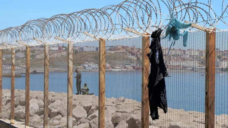 Spanish Police Report The Situation On The Ceuta border As One Of "Tense Calm"