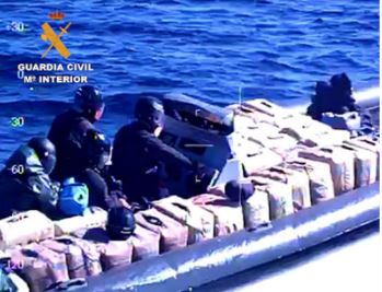 Guardia Civil Dismantles A Murcian Drug Op In Almeria