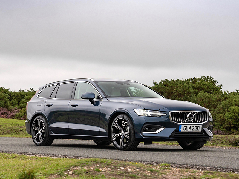 Volvo V60 – modern and minimalist with a luxury feel