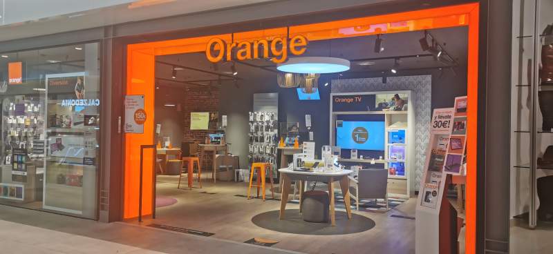 Orange To Lay Off 485 Employees In Spain