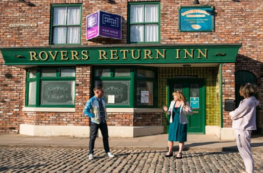 Rover's Return Pub To Be Sold In Explosive New Corrie Storyline