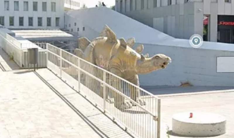 Body Of Missing Man Found Inside Dinosaur Statue In Barcelona