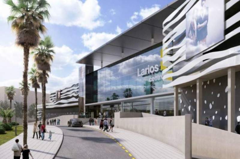 Young Woman Arrested For Shoplifting In Malaga's Larios Centre