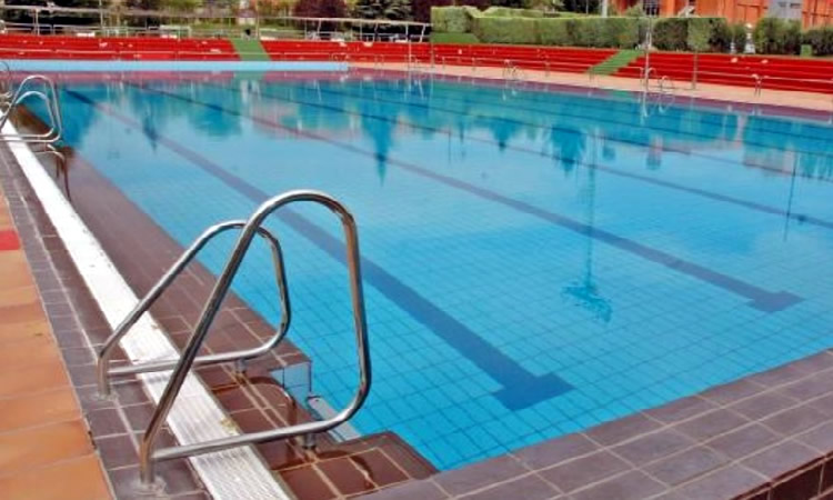 Three Youths Arrested After Fight With Police In Madrid Swimming Pool