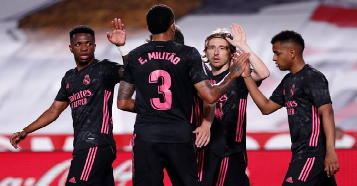 Real Madrid Thrash Granada To Stay Two Points Behind Atletico