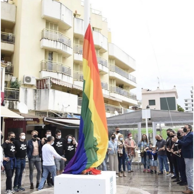 Torremolinos Installs LGBTQIA + Flag at Plaza de La Nogalera
