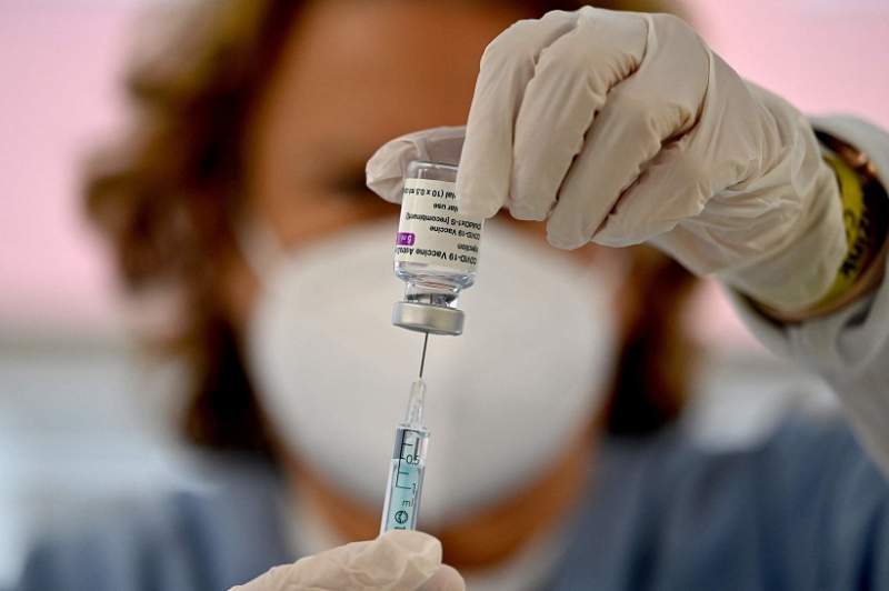 46% want all people forced to get vaccinated in Spain