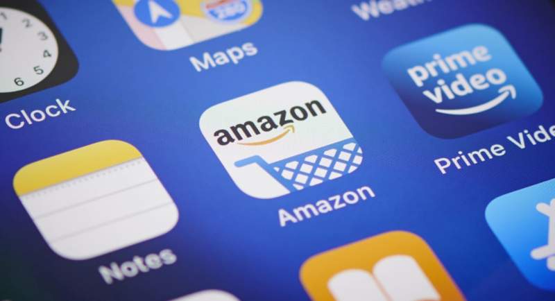 Amazon online services crash worldwide