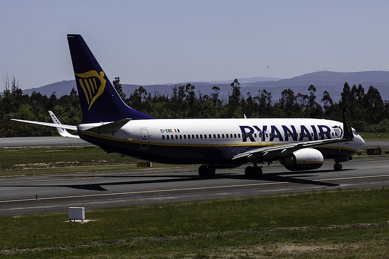 Ryanair warns travellers of scam websites