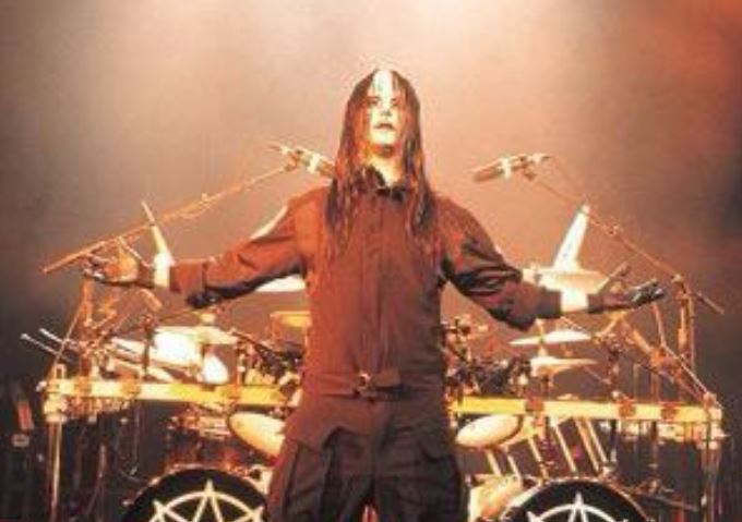 Joey Jordison, Slipknot’s founding drummer, dies at age 46