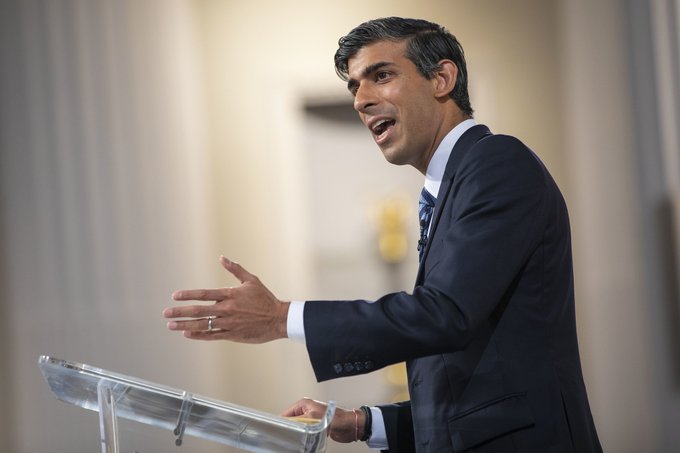 Rishi Sunak to fill cabinet with talent not supporters in departure from Truss and Johnson