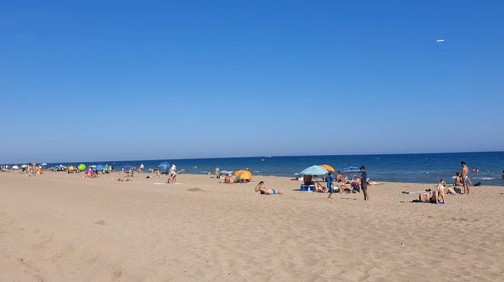 Two men drown at Gava beach in Barcelona