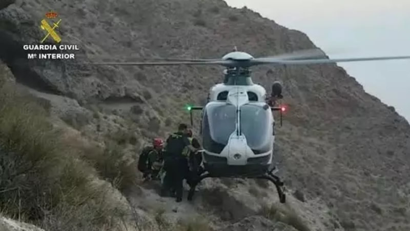 Granada Guardia Civil carries out three mountain rescues in one day
