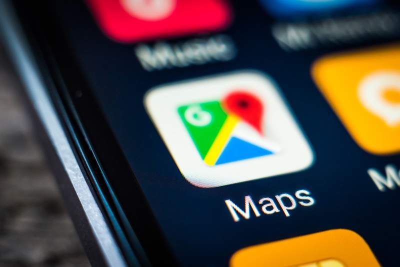 How to spot the police speed check radars with Google Maps