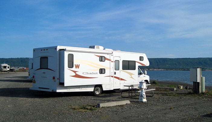 Motorhome drivers given seven days to leave Roquetas de Mar