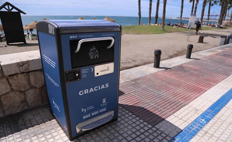 Malaga pilot scheme to install 100 solar-powered rubbish bins