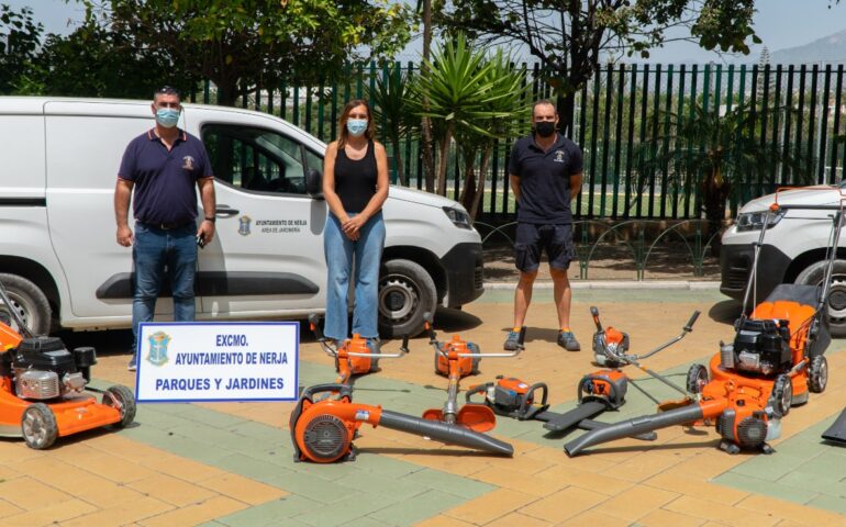Nerja Council acquires machinery for the maintenance of public gardening services