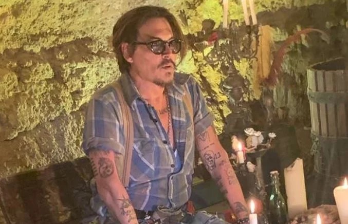 Women filmmakers denounce Spanish film prize for Johnny Depp
