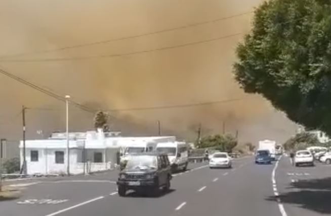 The La Palma fire raised to a Level 2 emergency as it burns uncontrollably