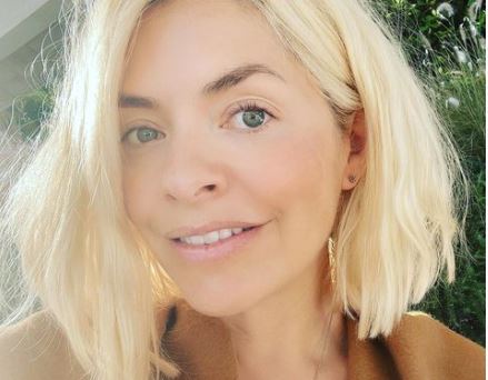 Holly Willoughby signs exciting new TV deal to front survival series