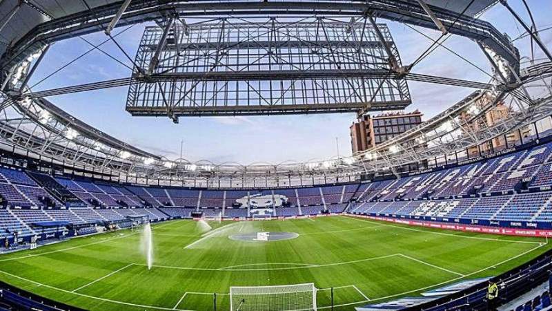 Junta de Andalucía reveals football stadium capacity for the first day of the season