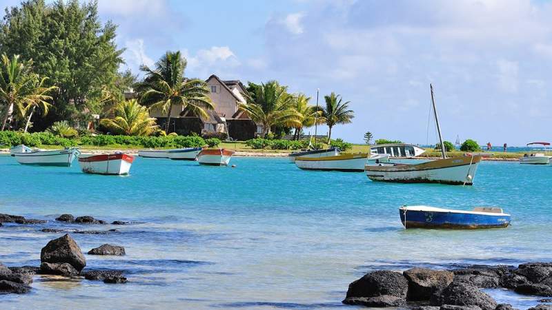 Popular expat escape Mauritius to ease restrictions on fully-jabbed visitors