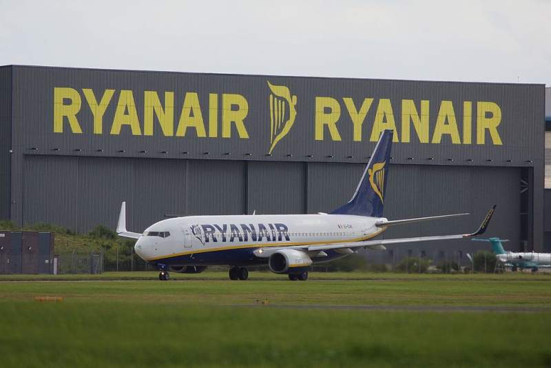 Travel agents in Spain criticise Ryanair