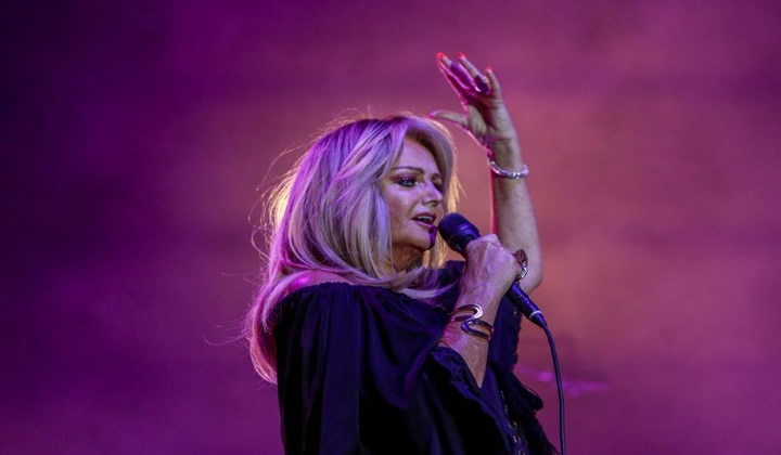 Bonnie Tyler's concert in Salobreña Granada cancelled