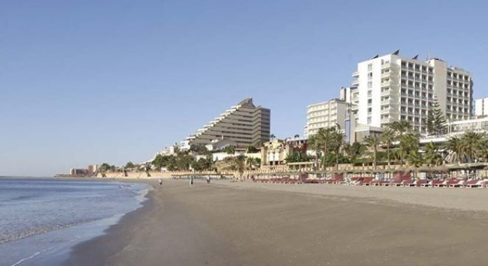 Benalmadena will continue with single traffic lanes in the town