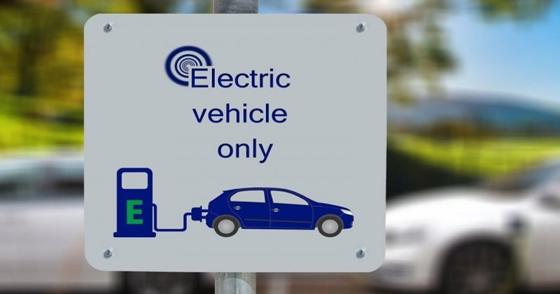 Consumers divided over electric vehicle revolution