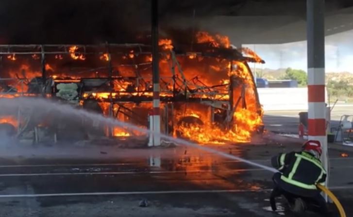 Vera firefighters battle shocking bus blaze