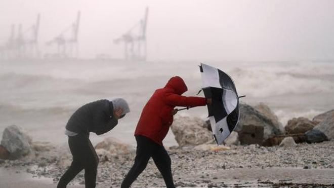 Aemet issues Costa del Sol yellow alert for gale force 7 winds