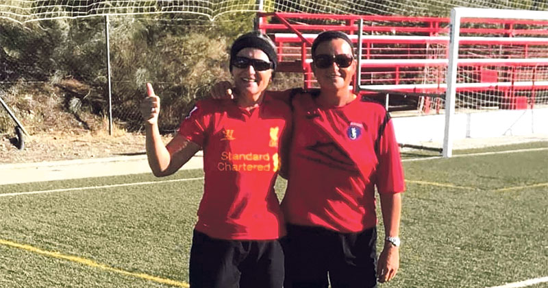 Nikki & Sarah who played for Viñuela B against Calahonda in a B League match, first Ladies to play.