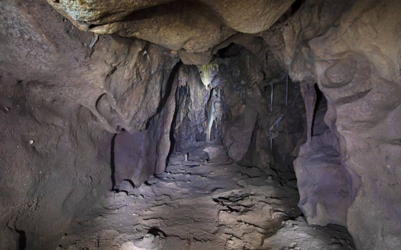 Ancient chamber sealed for 40,000 years discovered in a cave in Gibraltar