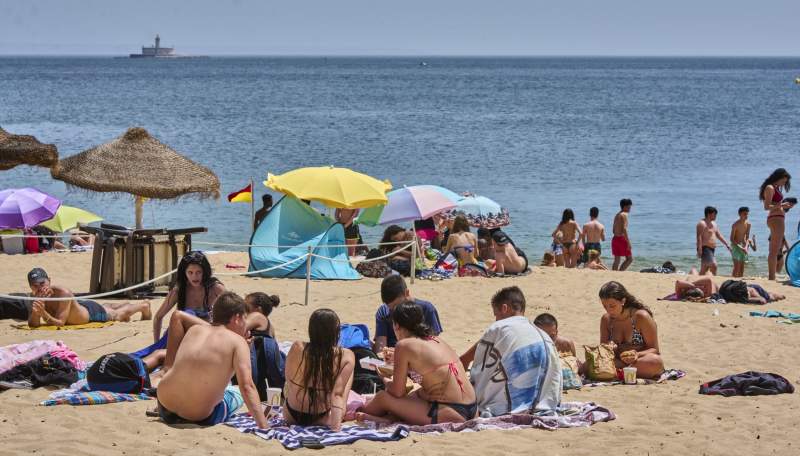 Brits urged to get booster jab for holiday's abroad next summer