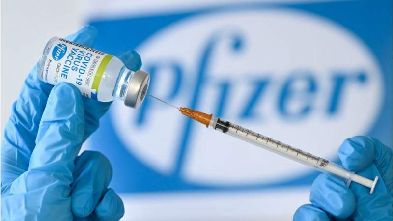 Pfizer boss says Omicron variant ‘unlikely to cause severe illness’