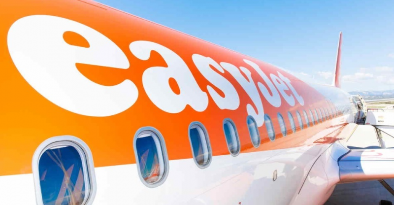 Over 150 people forced to sleep in "freezing" airport after easyJet cancelled flight