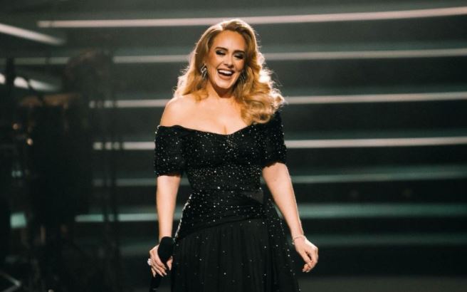 Adele interview botch leaves TV reporter ‘mortified’